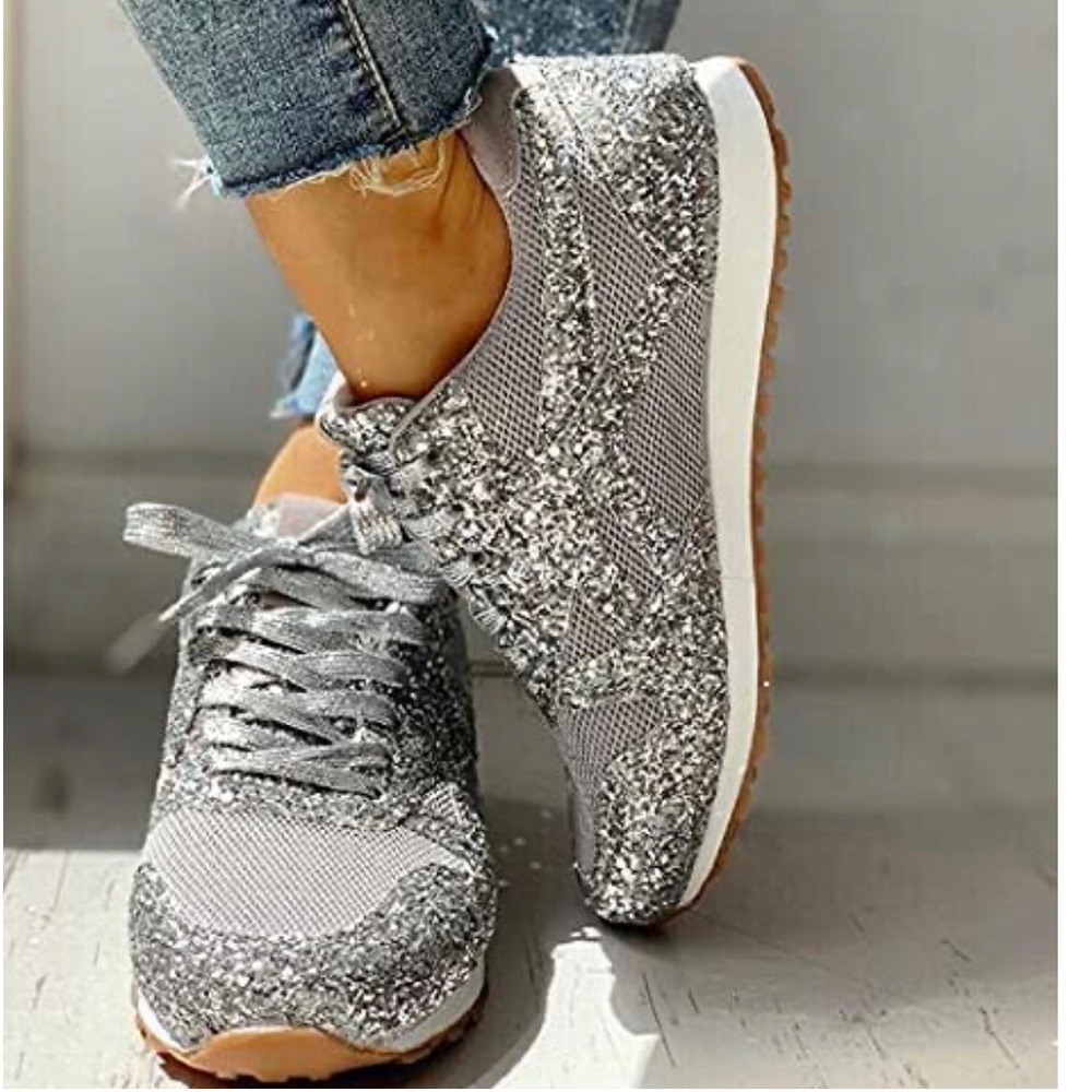 Glitter sneaker